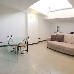  Appartamento Mansarda Stefania